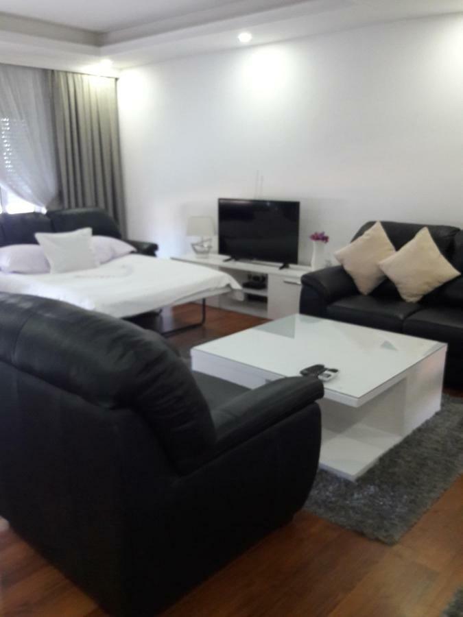 Apartments Dzan Ulcinj Bagian luar foto